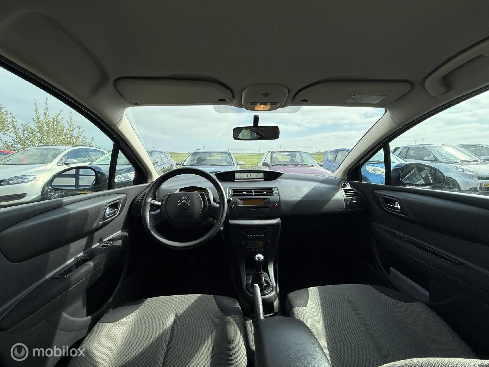 Citroen C4 1.6-16V Ligne Business| Trekhaak| Elek Pakket|NAP, Auto's, Voorwielaandrijving, Gebruikt, Automatische klimaatregeling