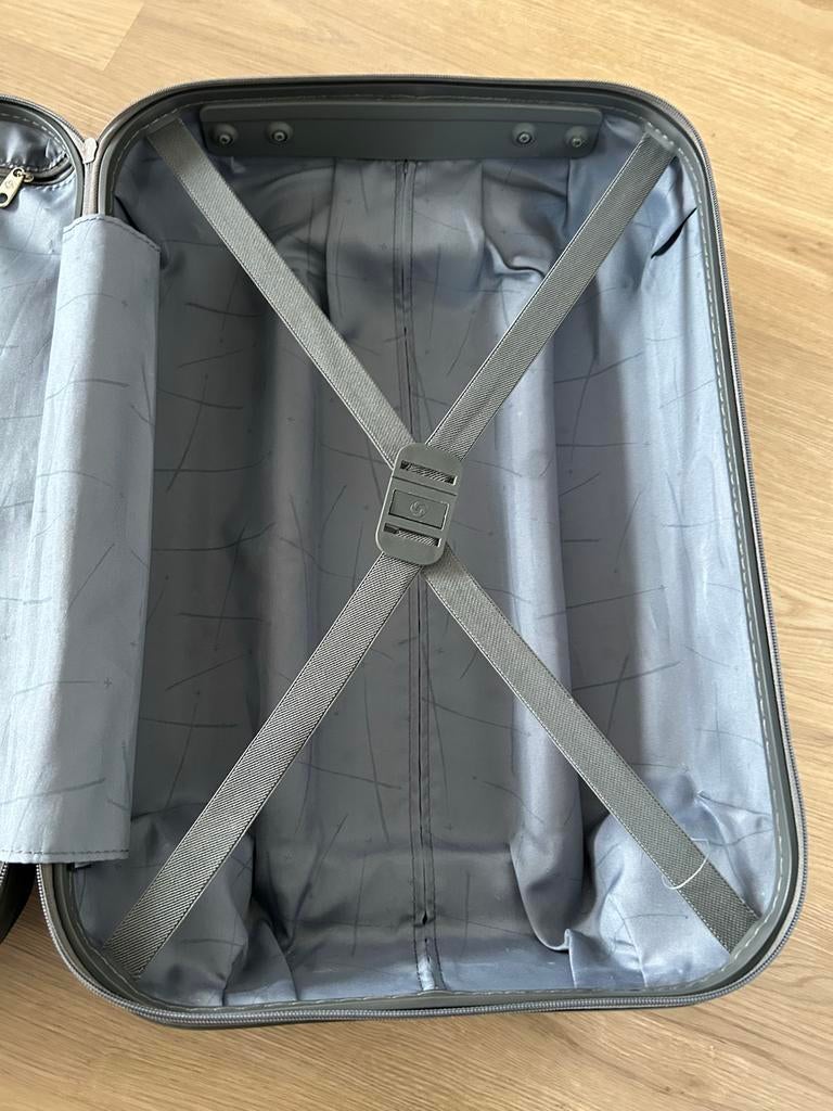 Samsonite reiskoffer - Handbagage - Zwart Cabin Size, Sieraden, Tassen en Uiterlijk, Koffers, Gebruikt, 50 tot 60 cm, Hard kunststof