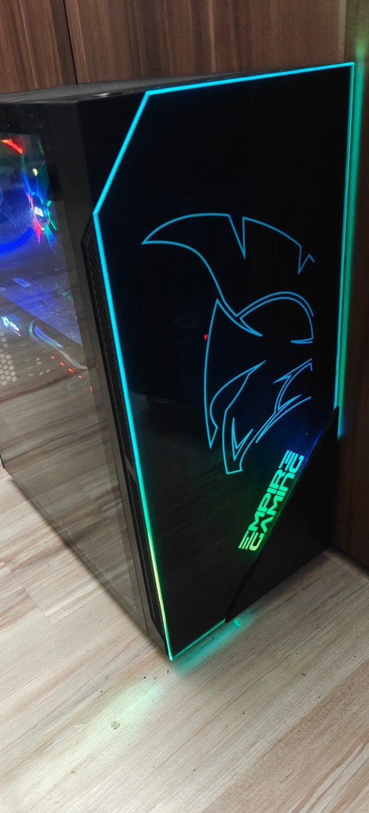 Empire Gaming PC - 6 Core - Fortnite 200 FPS, Computers en Software, Desktop Pc's, Empire Gaming, Zo goed als nieuw, Gaming, SSD