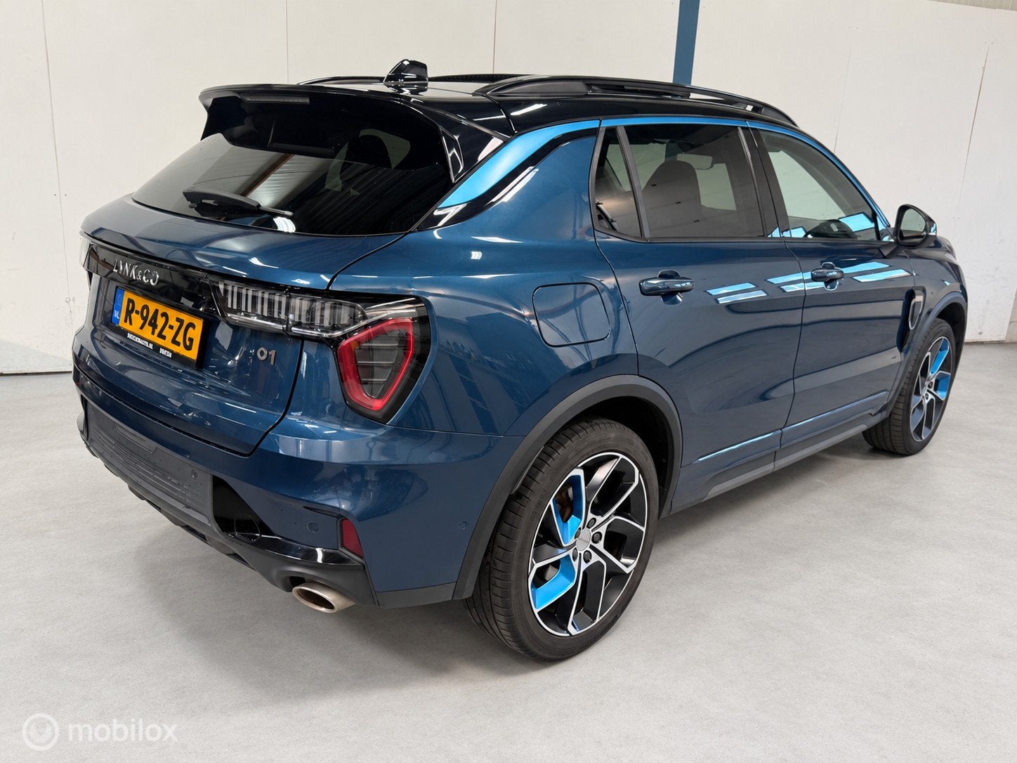 Lynk & Co 01 1.5 NL-AUTO / PANO / 360 CAMERA, Euro 6, Blauw, 120 €/maand, Origineel Nederlands