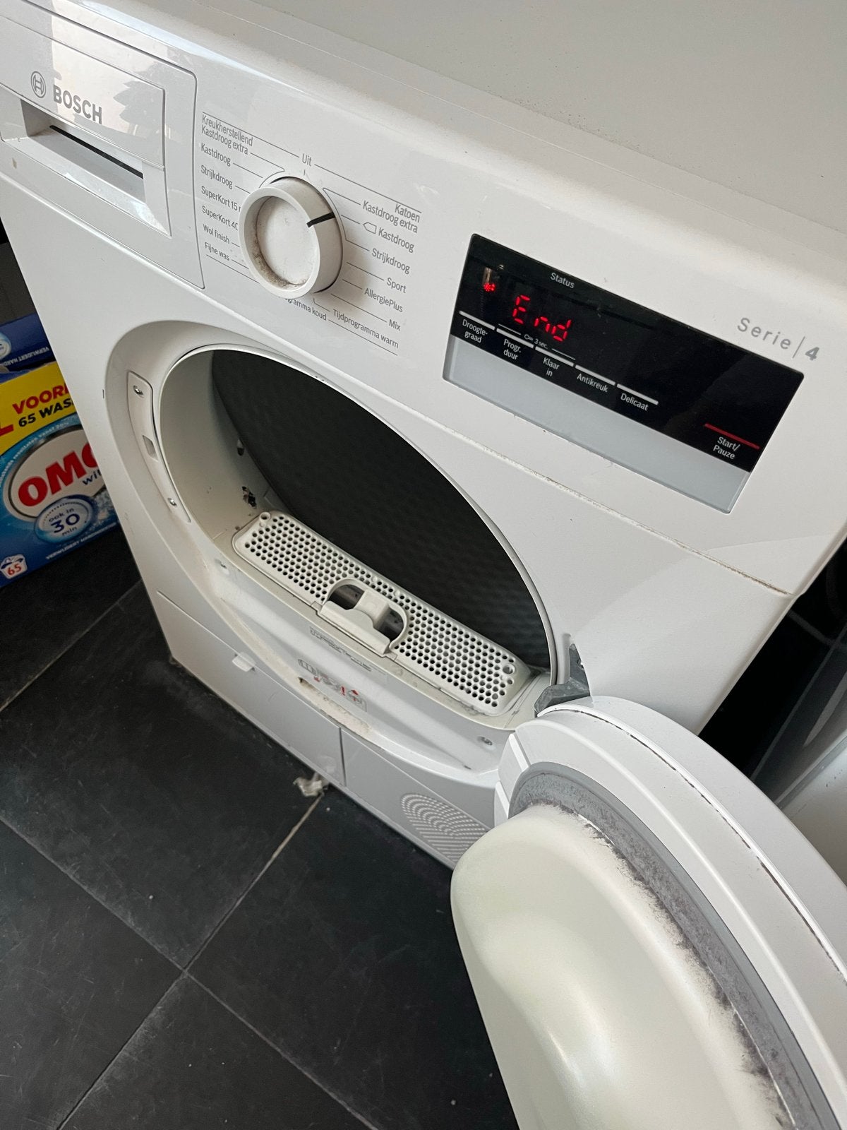 Bosch Serie 4 Condensdroger, Ophalen, 8 tot 10 kg, Zo goed als nieuw, Voorlader