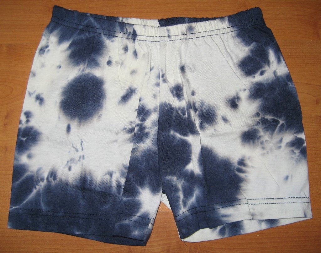Leuk kort broekje 128 - Tie-dye print, Broek, Zeeman, Meisje, Ophalen of Verzenden