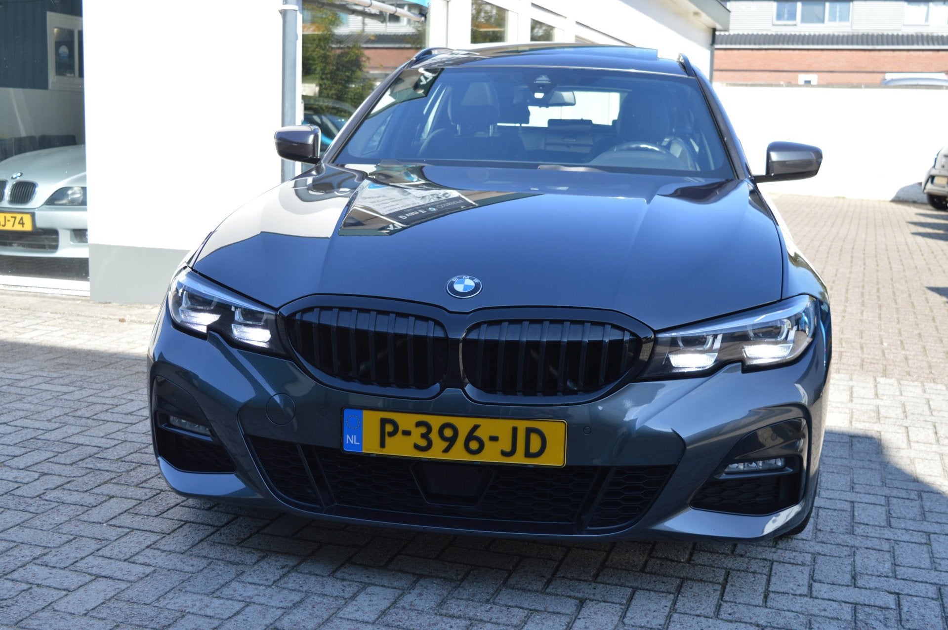 BMW 3-serie Touring 320i High Executive M-pakket Pano M spor, Auto's, Automaat, Achterwielaandrijving, 4 cilinders, 1545 kg