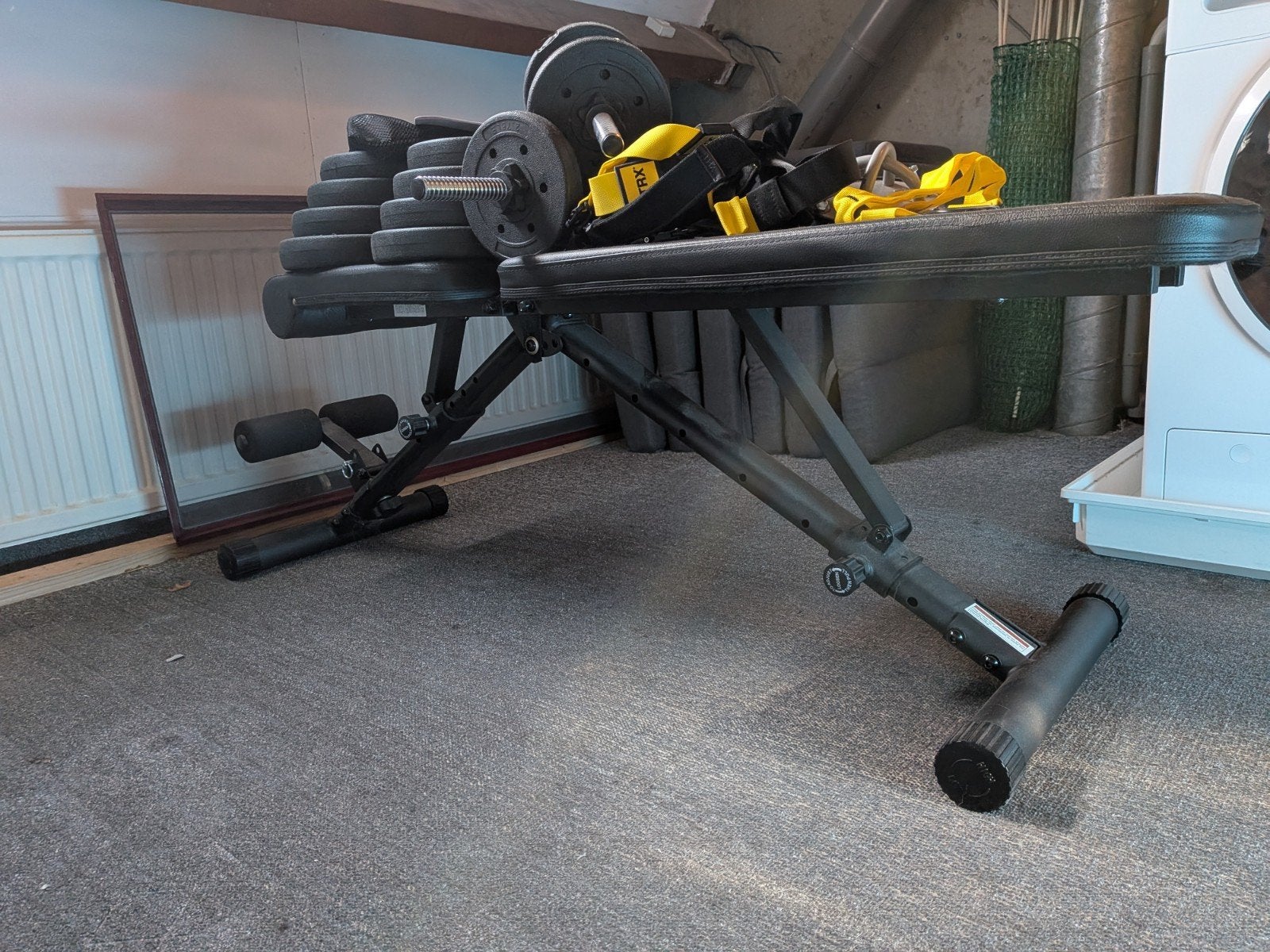Fitnessbank met halterschijven en dumbbells, Ophalen, Nieuw, Benen, Fitnessbank