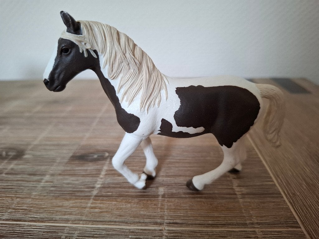 Schleich 13830 Pinto merrie paard uit 2016, Ophalen of Verzenden, Zo goed als nieuw