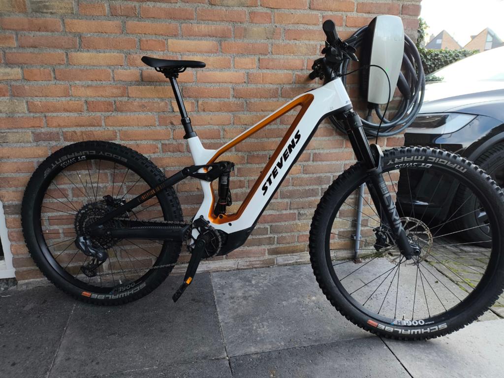 Elektrische full suspension mountainbike NIEUW, Fietsen en Brommers, Elektrische fietsen, Nieuw, Overige merken, 50 km per accu of meer