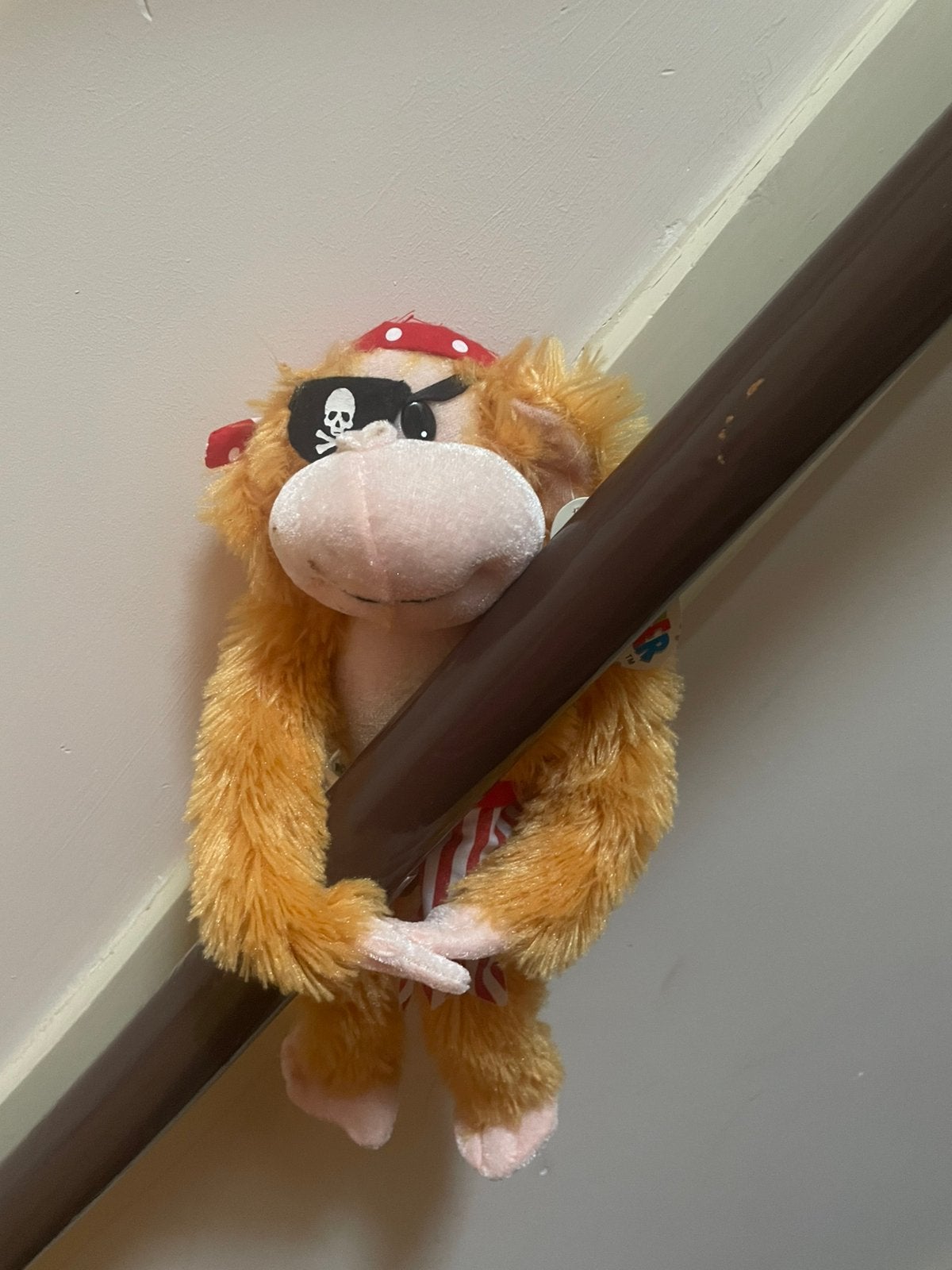 Knuffel aapje ( vermomd als piraat), Ophalen of Verzenden, Overige typen