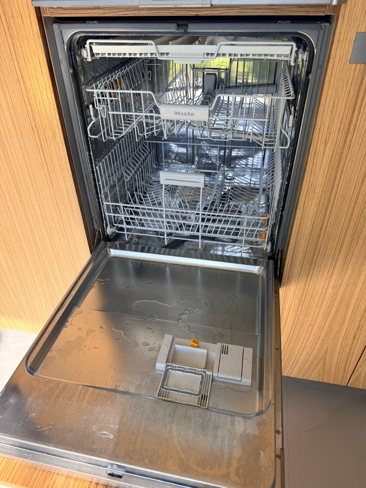 Miele inbouwvaatwasser, Ophalen, Gebruikt, Minder dan 85 cm, 60 cm of meer