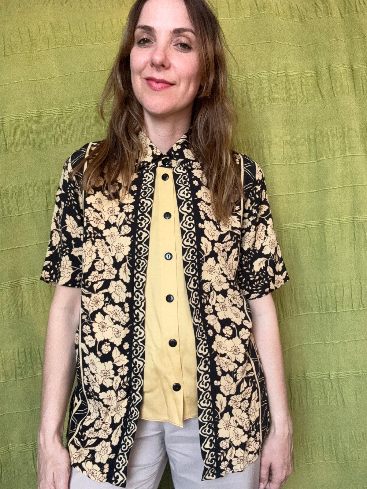 Vintage blouse - bloemenprint - geel - viscose - 38/M, Maat 38/40 (M), Hgv, Ophalen of Verzenden, Gedragen