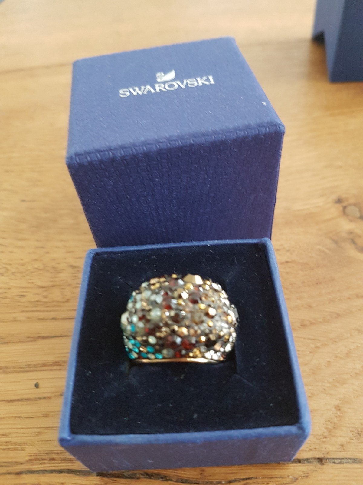 Swarovski ring, Verzenden, Zo goed als nieuw, 17 tot 18, Dame