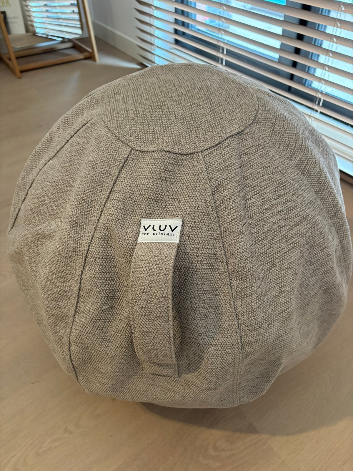 Vluv ergonomische zitbal - Grijs, Ophalen of Verzenden, Zo goed als nieuw, Eén, Stof