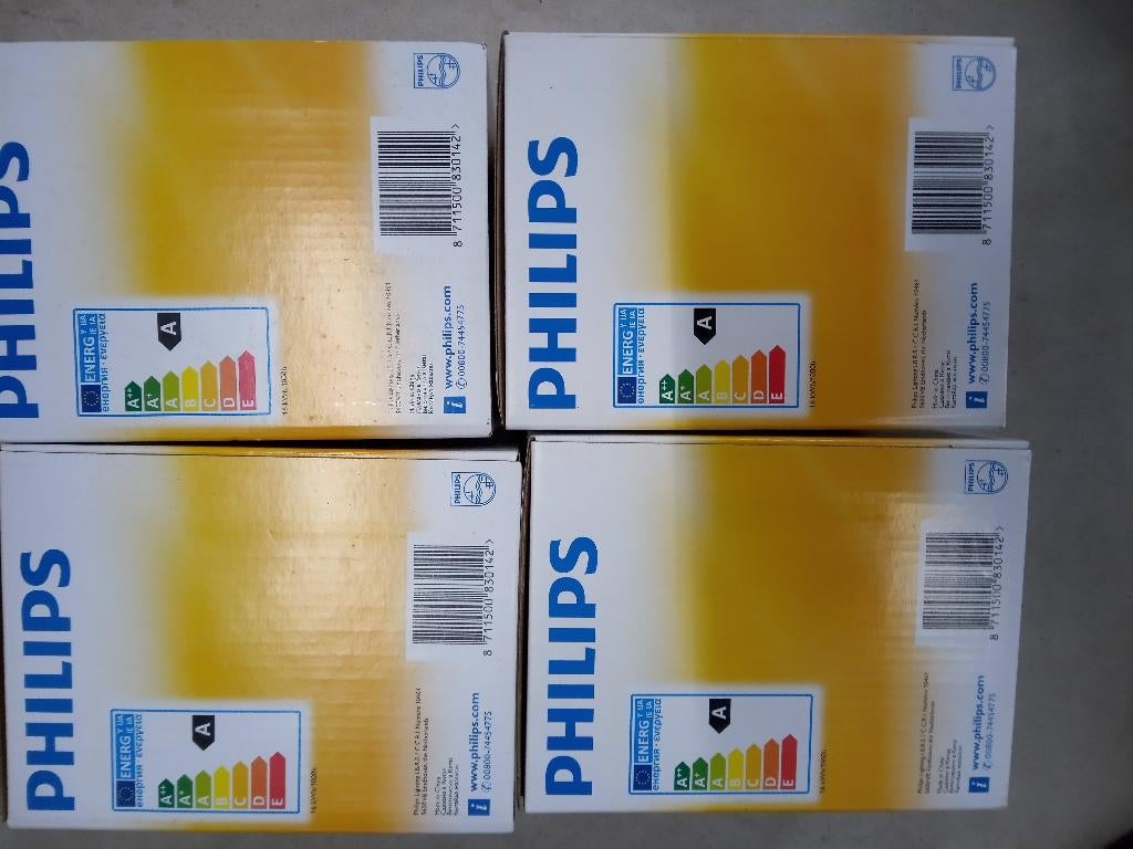 Philips globe spaarlamp 16W E27  4 stuks, Minder dan 30 watt, Soft of Flame, Globe, Nieuw