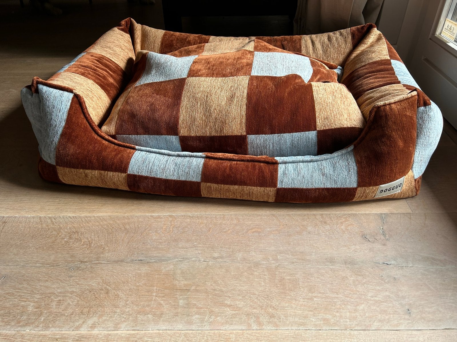 Dogguo - blok sofa dog bed - L, Ophalen, Nieuw