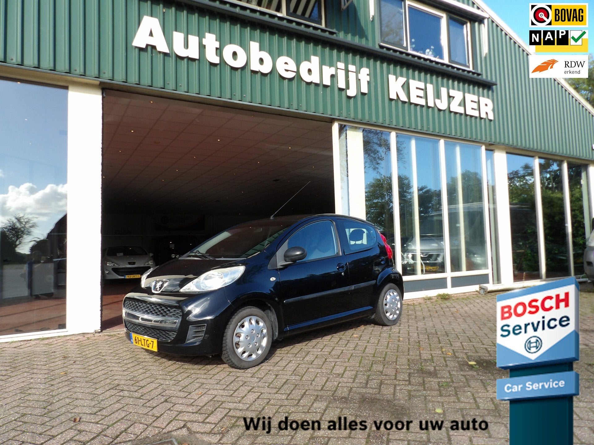 Peugeot 107 1.0-12V XS AIRCO-5DRS-CPV-APK, Voorwielaandrijving, Gebruikt, 4 stoelen, Origineel Nederlands