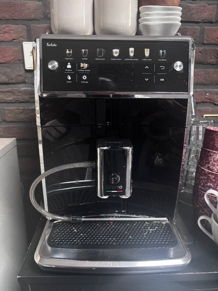 Koffie apparaat Philips Saeco, Witgoed en Apparatuur, Koffiezetapparaten, Ophalen, Gebruikt, Koffiemachine, Koffiebonen