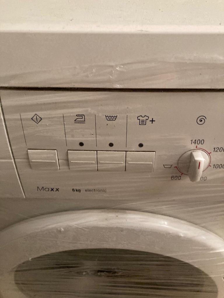 Wasmachine, Witgoed en Apparatuur, Wasmachines, Ophalen, 1200 tot 1600 toeren, Gebruikt, Voorlader