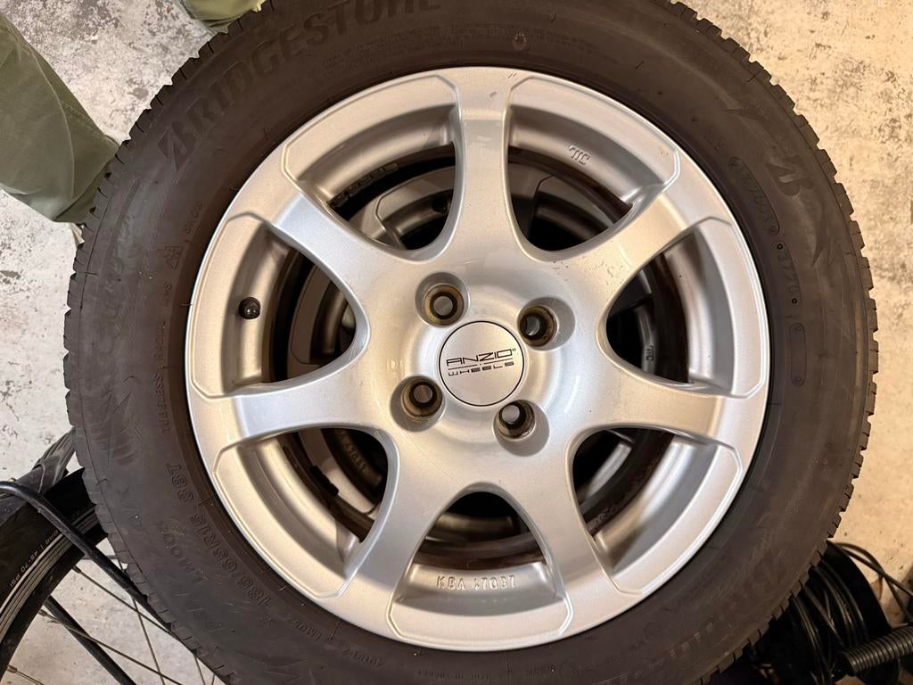 Winterbanden op velg voor Nissan Note (2007) - 185/65R15 88T, Auto-onderdelen, Banden en Velgen, Ophalen, Gebruikt, 15 inch, Banden en Velgen