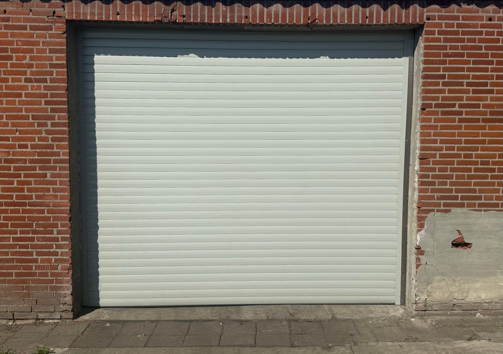 Elektrische Garagedeur / Roldeur, Ophalen, Gebruikt, 200 cm of meer, 200 cm of meer
