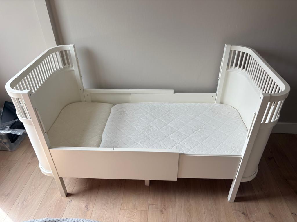 Sebra kili meegroeibed baby & junior, Ophalen, Zo goed als nieuw, Ledikant