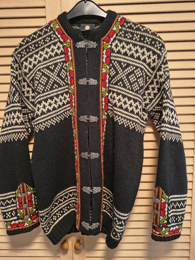 Noors Vest, Ophalen of Verzenden, Zo goed als nieuw, Maat 48/50 (M), Meerkleurig