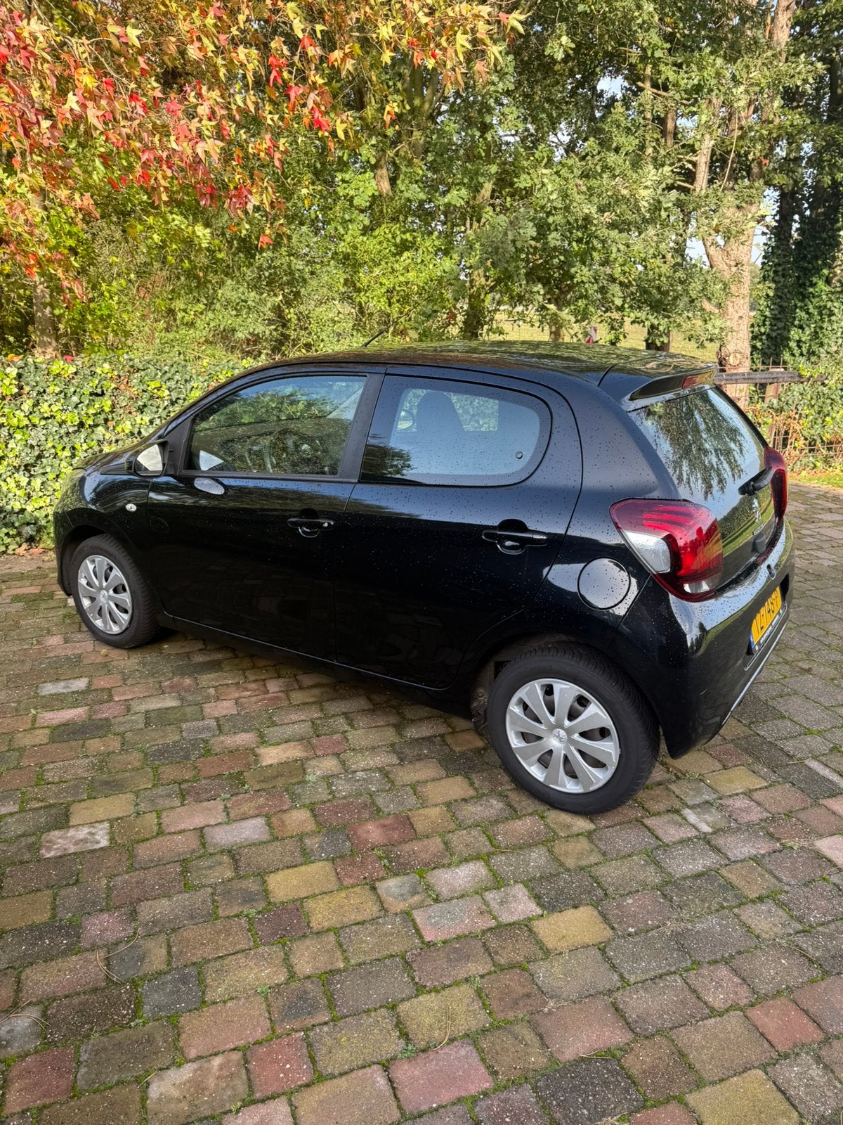 Peugeot 108 1.0 E-vti 72pk 5D 2018 Zwart, Voorwielaandrijving, 4 stoelen, Zwart, Origineel Nederlands