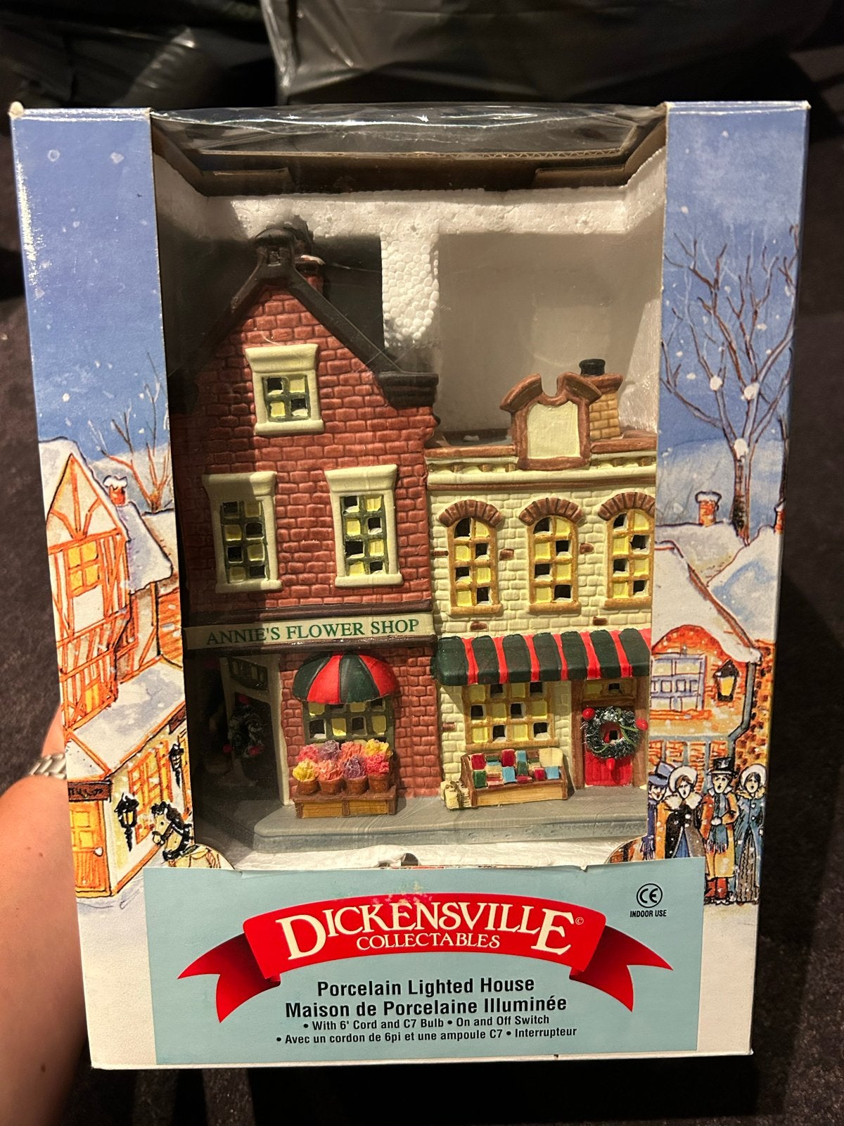Dickensville Annie's Flower Shop Verlicht Porseleinen Huisje, Ophalen, Zo goed als nieuw