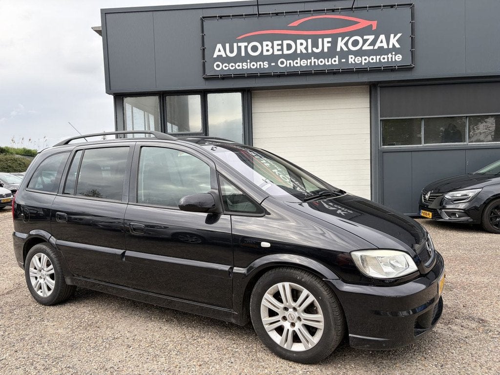 Opel Zafira -A 2.0-16V OPC AIRCO 7-pers. NIEUWE APK, Voorwielaandrijving, 1998 cc, 1440 kg, 7 stoelen