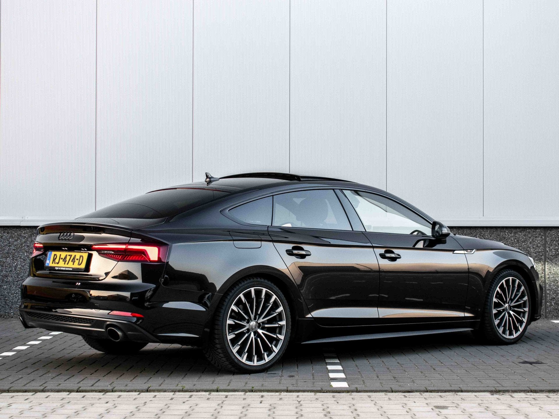 Audi A5 Sportback 2.0 TFSI S-line | Virtual | Trekhaak | Pan, Auto's, Audi, Gebruikt, 1984 cc, Leder en Stof, Zwart