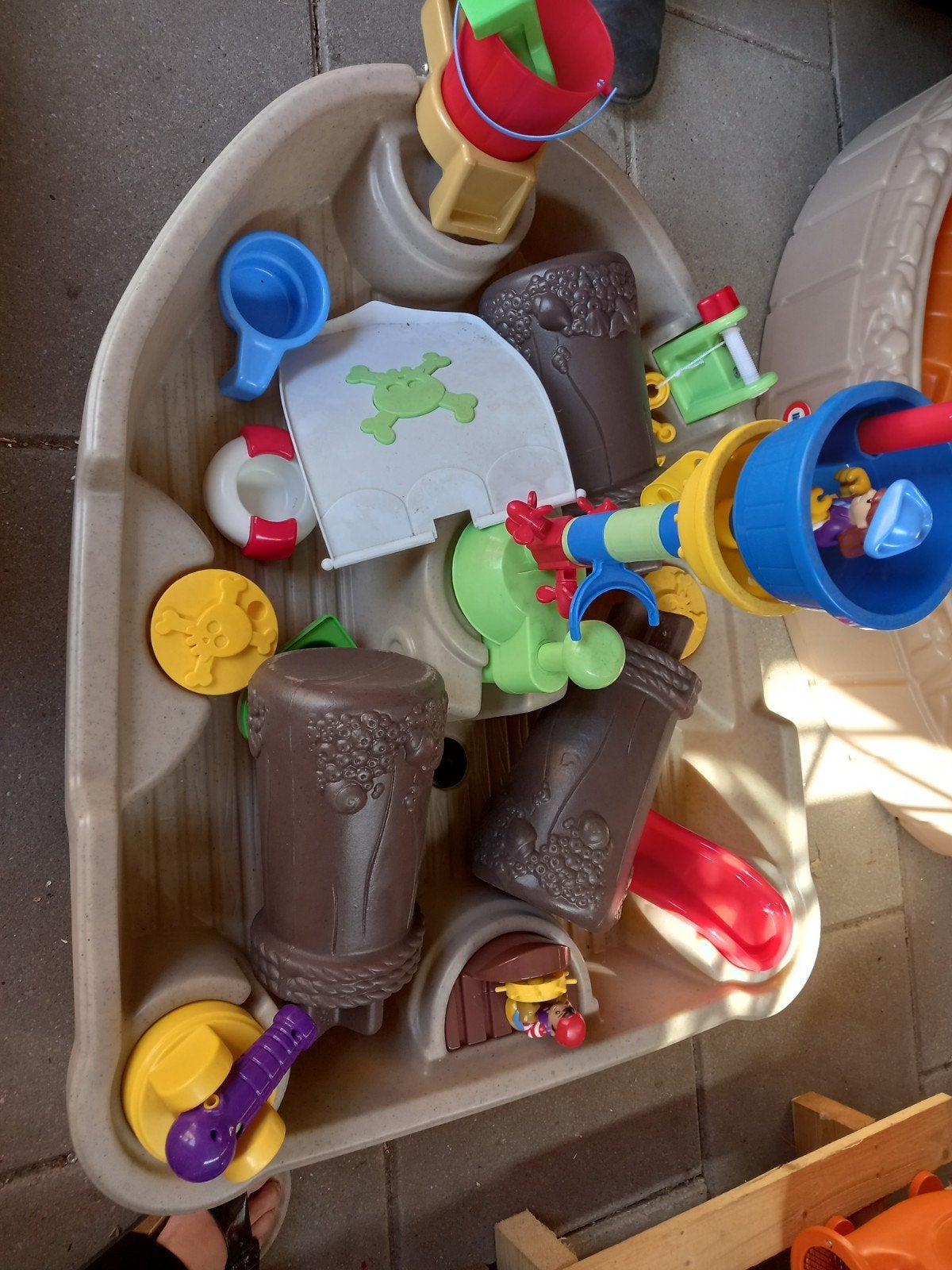 Little tikes piratentafel, Kinderen en Baby's, Speelgoed | Speeltafels, Ophalen