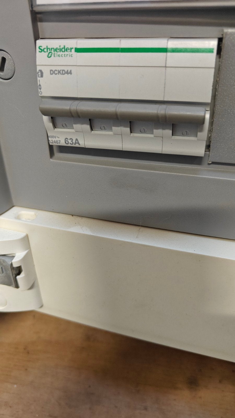 Schneider meterkast 63a, Doe-het-zelf en Verbouw, Elektra en Kabels, Ophalen, Gebruikt, Schneider Electric, Groepenkast