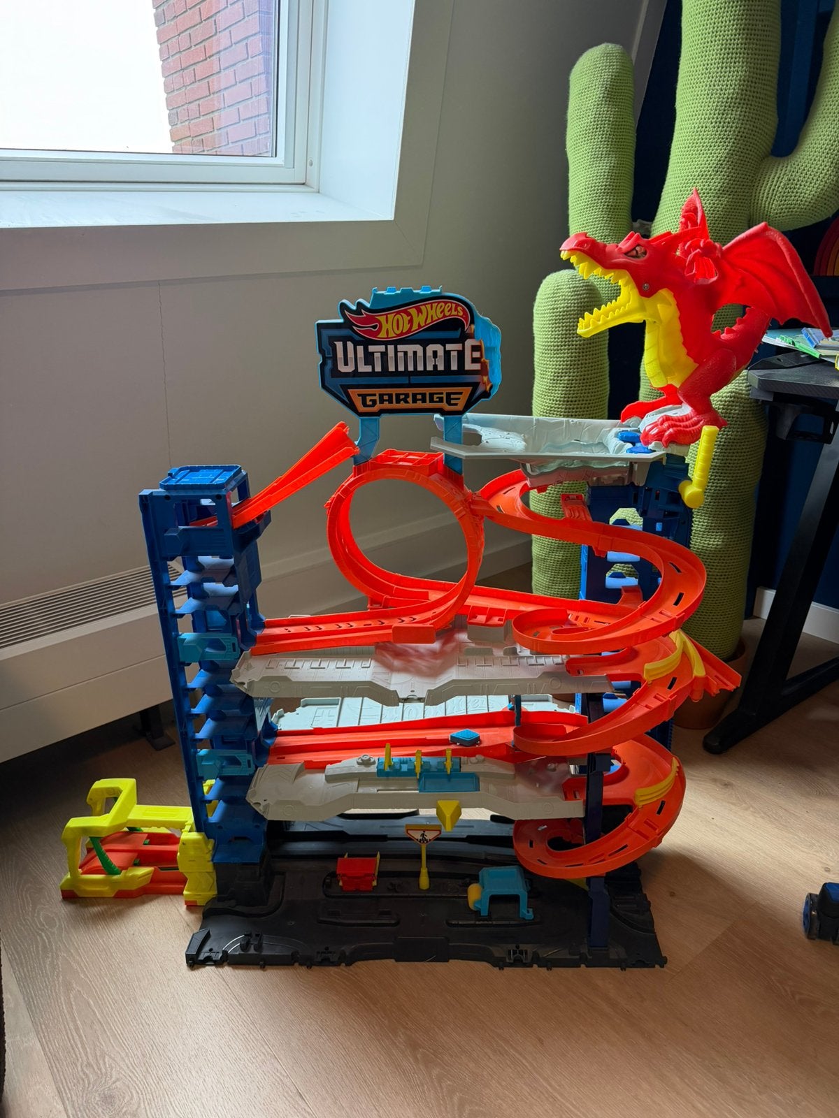 Hotwheels Ultimate Garage, Ophalen, Zo goed als nieuw, Handmatig, Hot Wheels