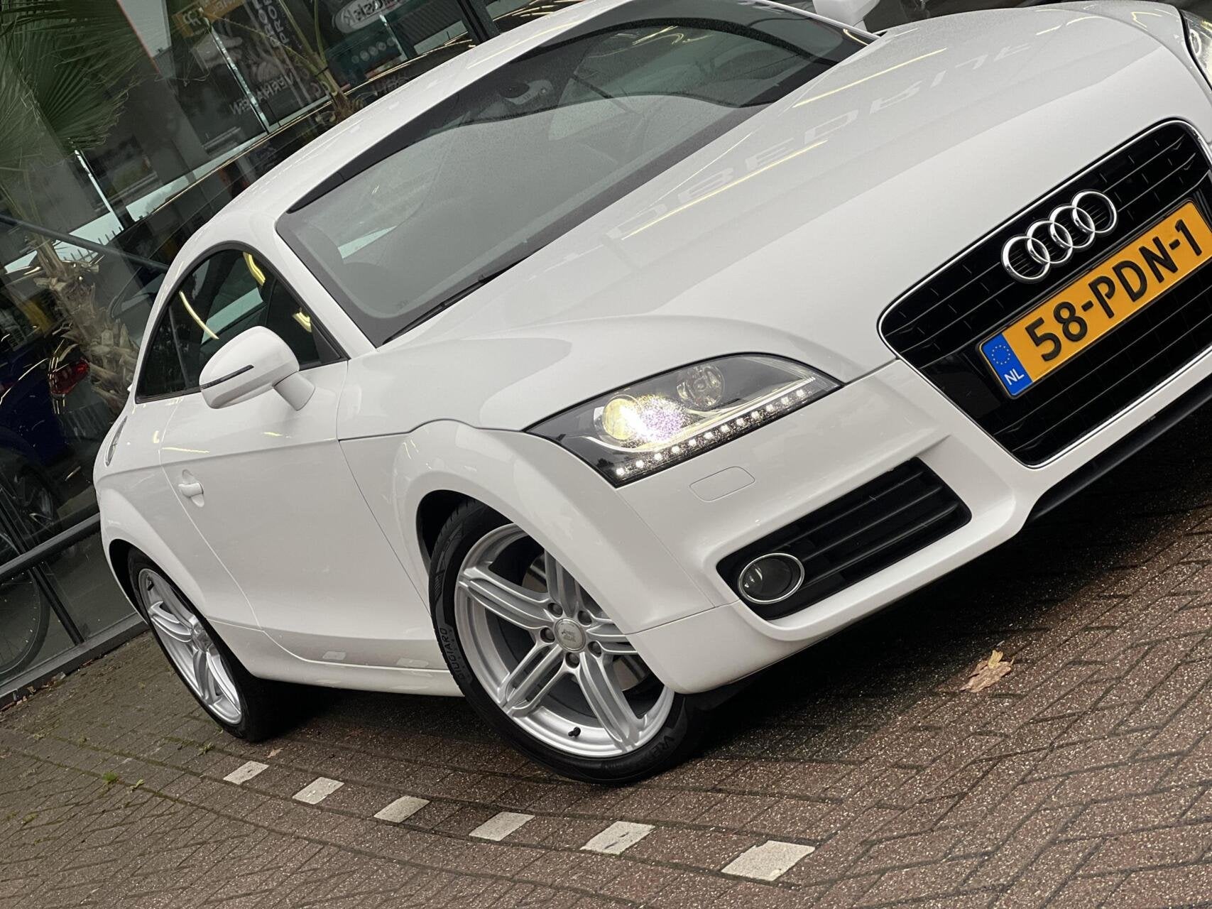 Audi TT 1.8 TFSI 6 Handgesch. Uitzonderlijk mooi! NLauto NAP, Auto's, Voorwielaandrijving, Euro 5, Gebruikt, Zwart