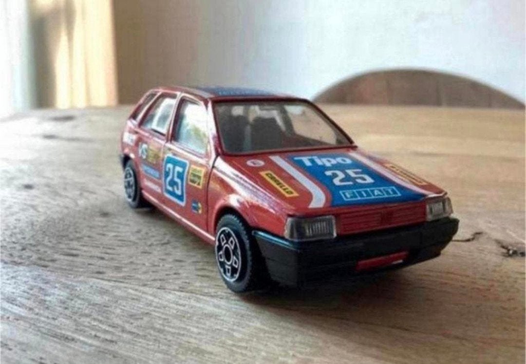 Bburago Fiat Tipo 1:43 – Rally uitvoering, Ophalen of Verzenden, Zo goed als nieuw, Auto, Overige merken