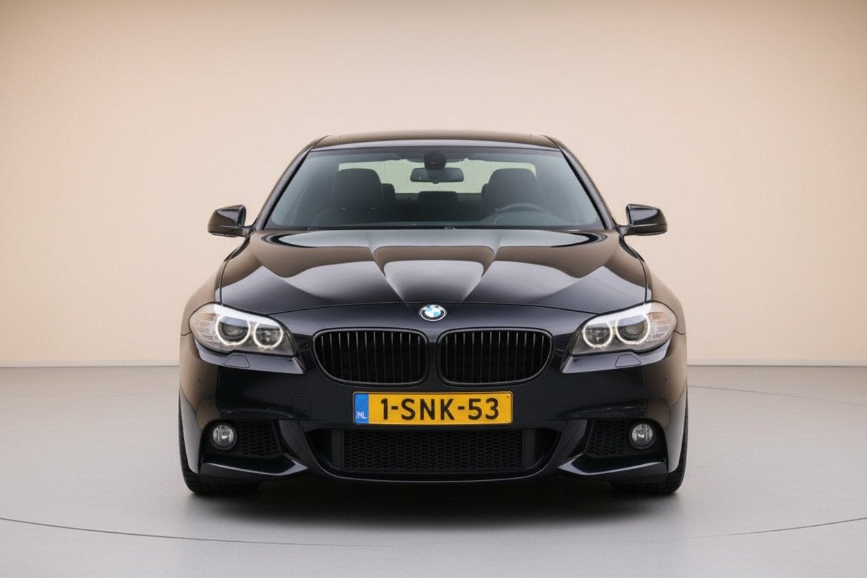 BMW 5-serie 520i Executive M-PAKKET NL-AUTO NAP!, Automaat, Gebruikt, 4 cilinders, 2000 kg