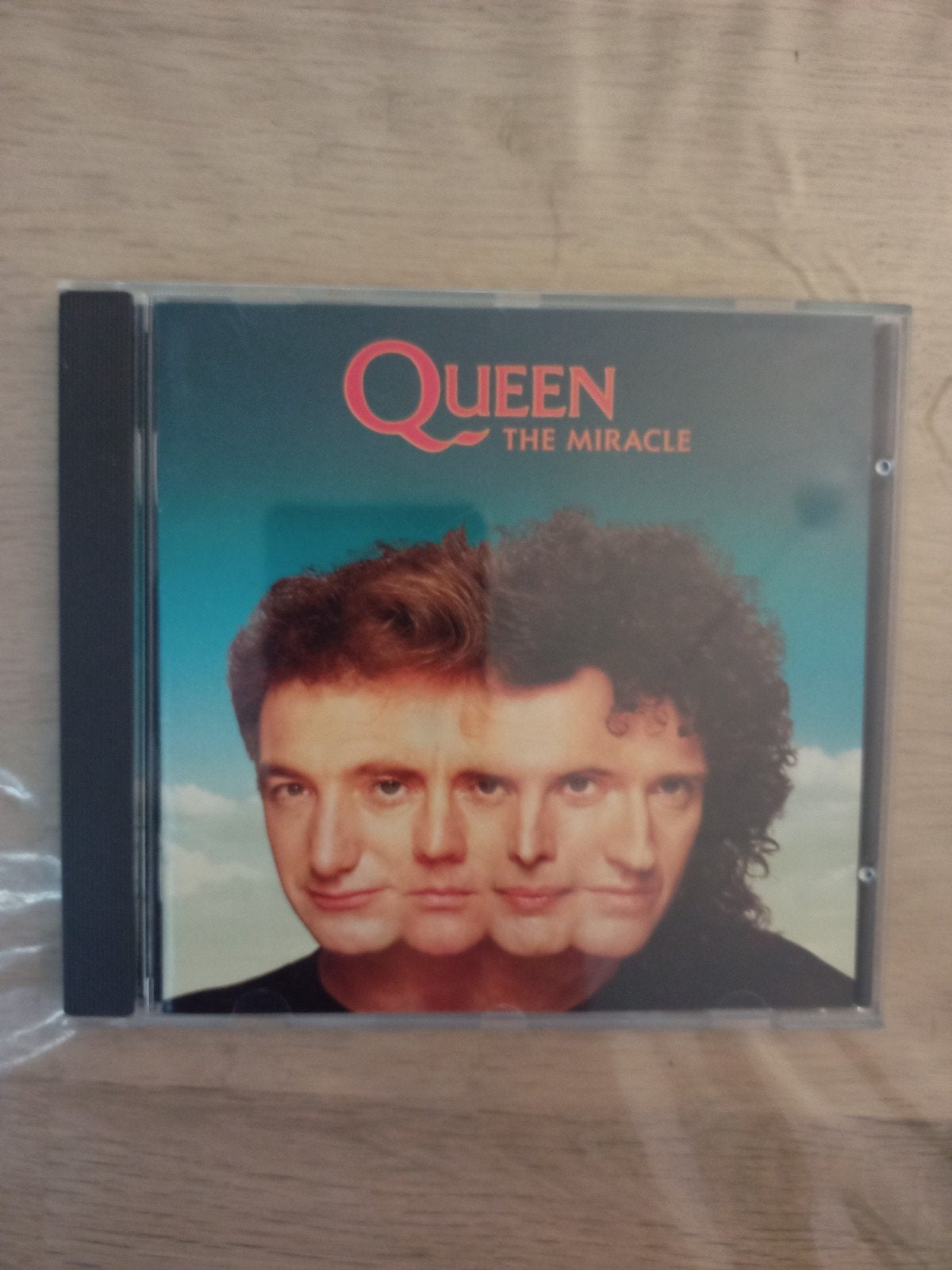 CD Queen - The Miracle, Ophalen of Verzenden, Zo goed als nieuw, Rock, Album