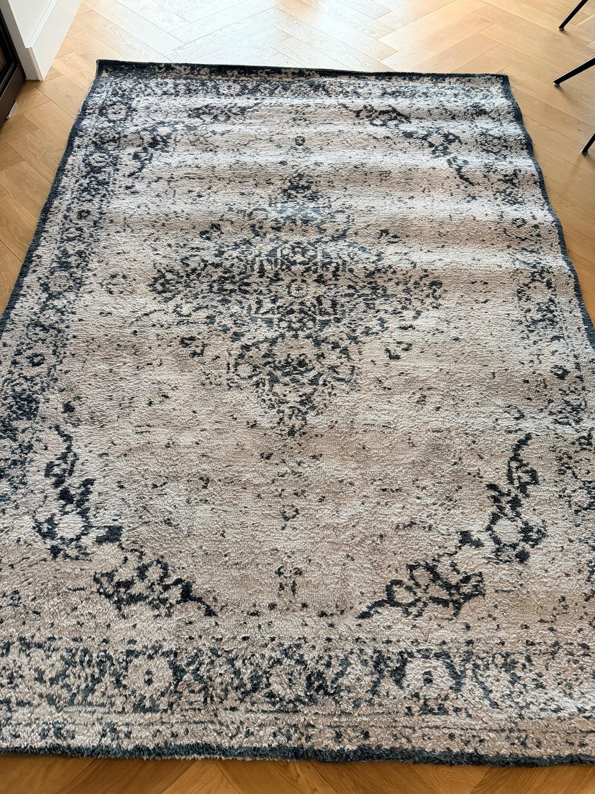Vloerkleed zo goed als nieuw 230x163 cm, Ophalen