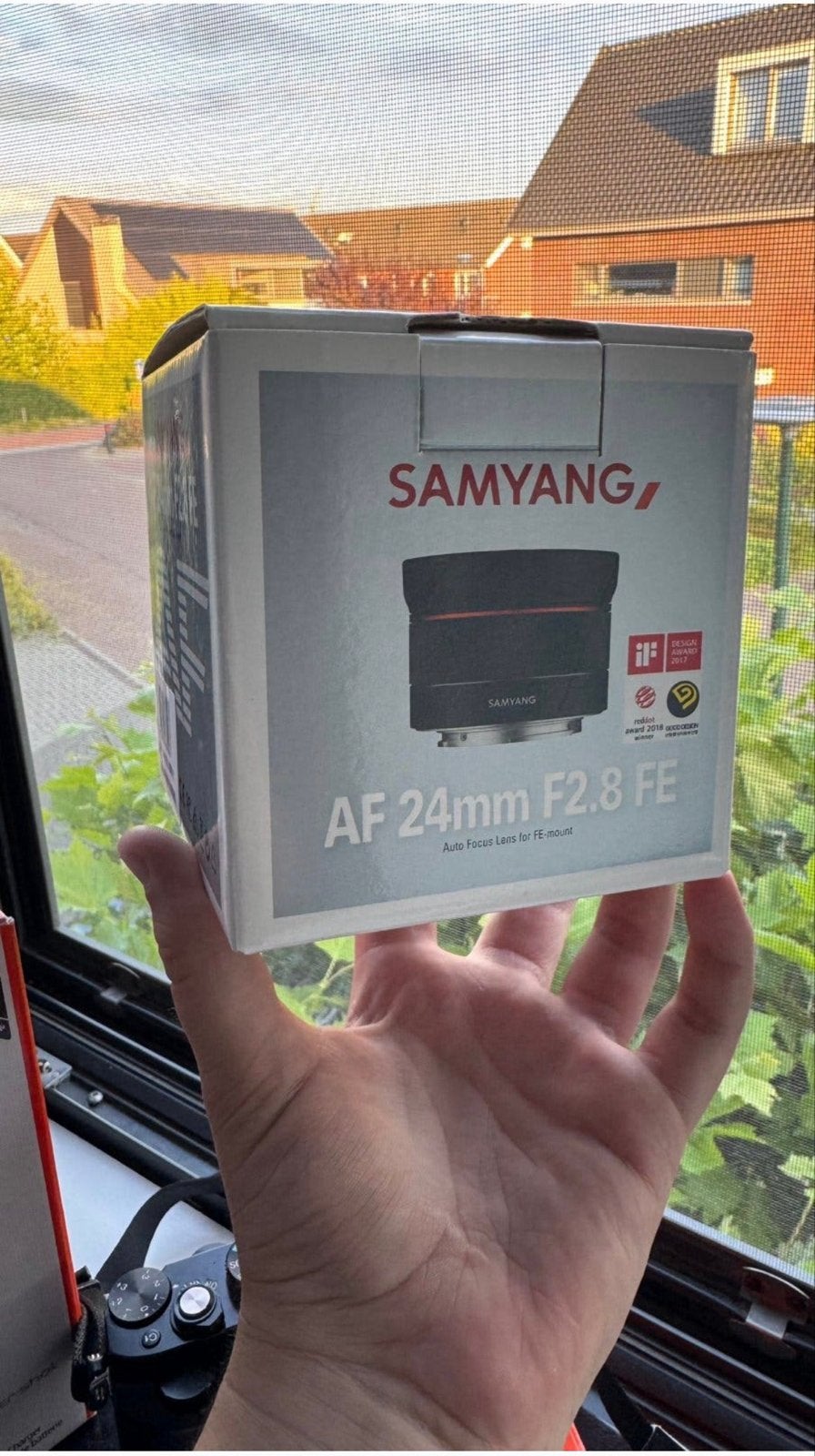 Foto 11 van Sony A7r Mark 1 met Samyang 24mm F2.8 FE lens