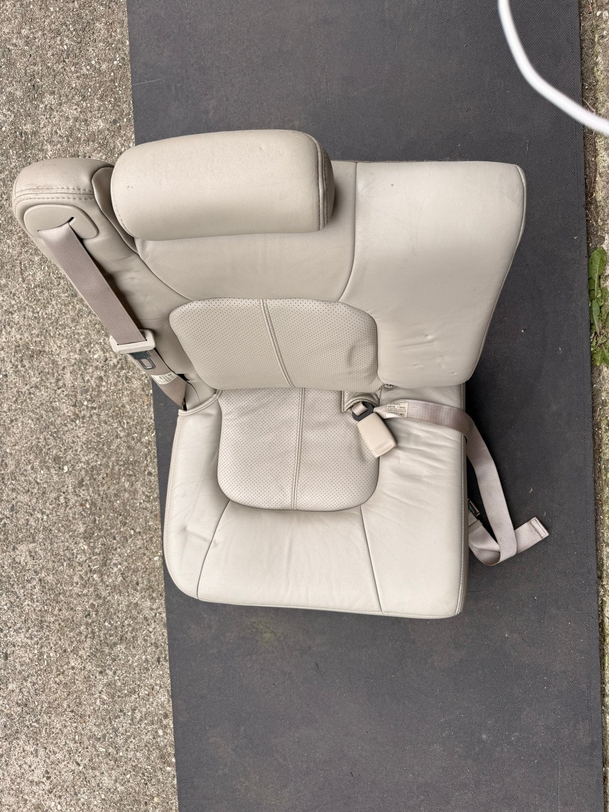 Cadillac Escalade 3e rij stoelen GM Model 9145 - Beige Leer, Auto-onderdelen, Interieur en Bekleding, Ophalen of Verzenden, Gebruikt