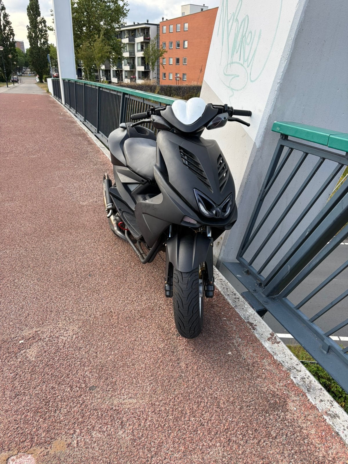 Yamaha aerox WOK status, Fietsen en Brommers, Scooters | Yamaha, Gebruikt, Aerox, Tweetakt, Ophalen