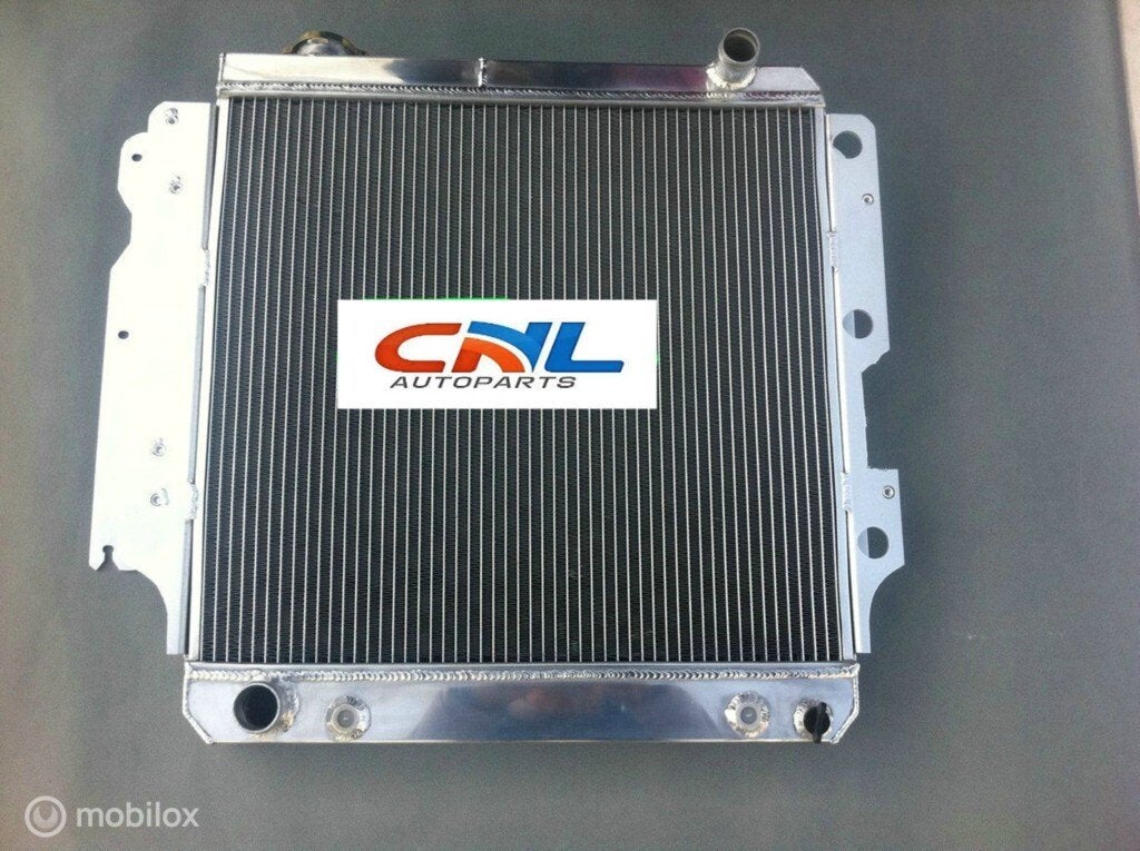 RACING ALUMINUM  RADIATEUR JEEP WRANGLER YJ/TJ 2.4L-4.2L
