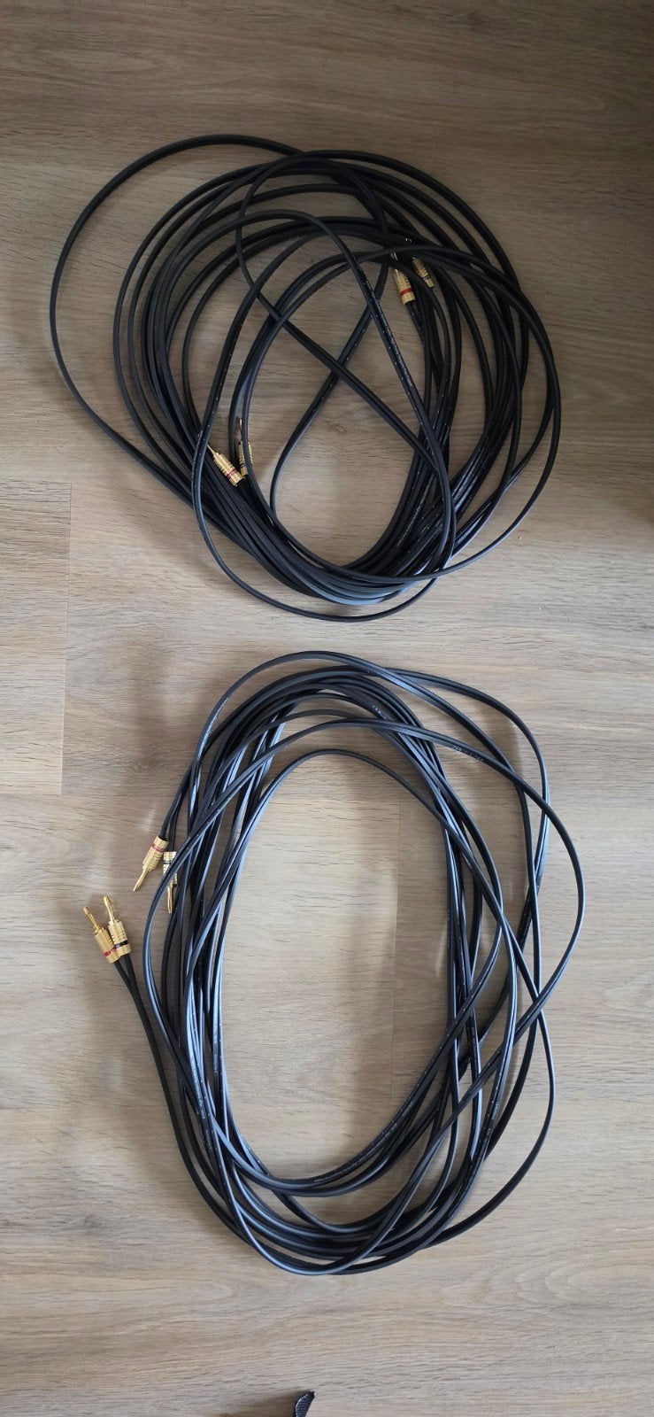 NIEUW Hi-Fi Luidsprekerkabels NorStone met banaanstekker 10M, Ophalen of Verzenden, Nieuw, 10 meter of meer, Luidsprekerkabel
