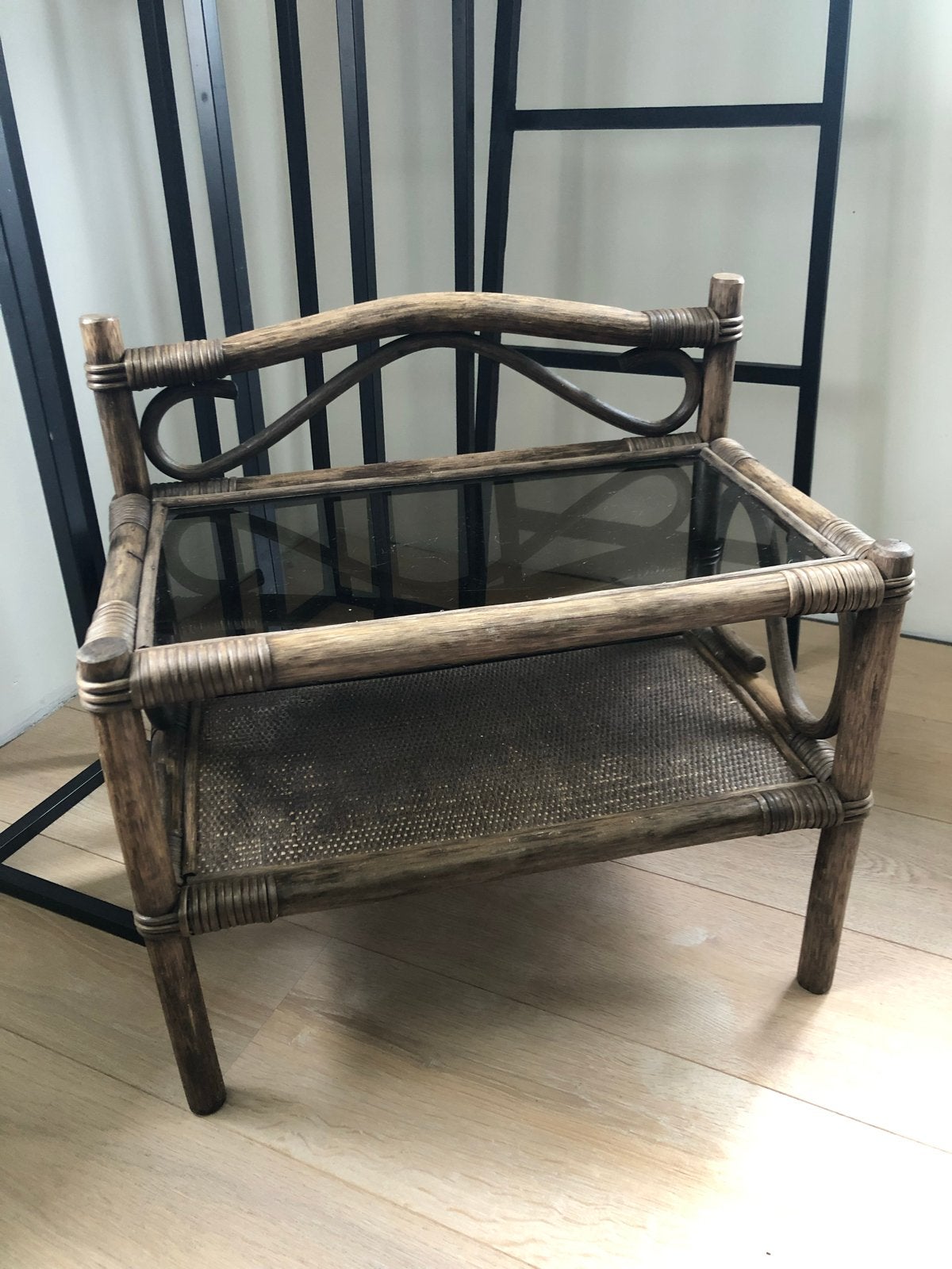 Vintage nachtkastje, Ophalen, Minder dan 45 cm, Zo goed als nieuw, Minder dan 55 cm