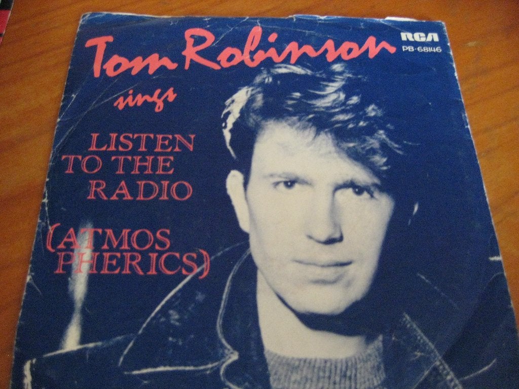 Tom Robinson + Crew: Listen to the radio, Ophalen of Verzenden, Zo goed als nieuw, Pop