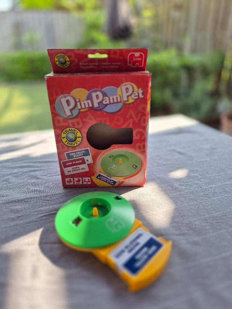 Pim Pam Pet, Hobby en Vrije tijd, Gezelschapsspellen | Bordspellen, Een of twee spelers, Ophalen, Gebruikt, Reisspel