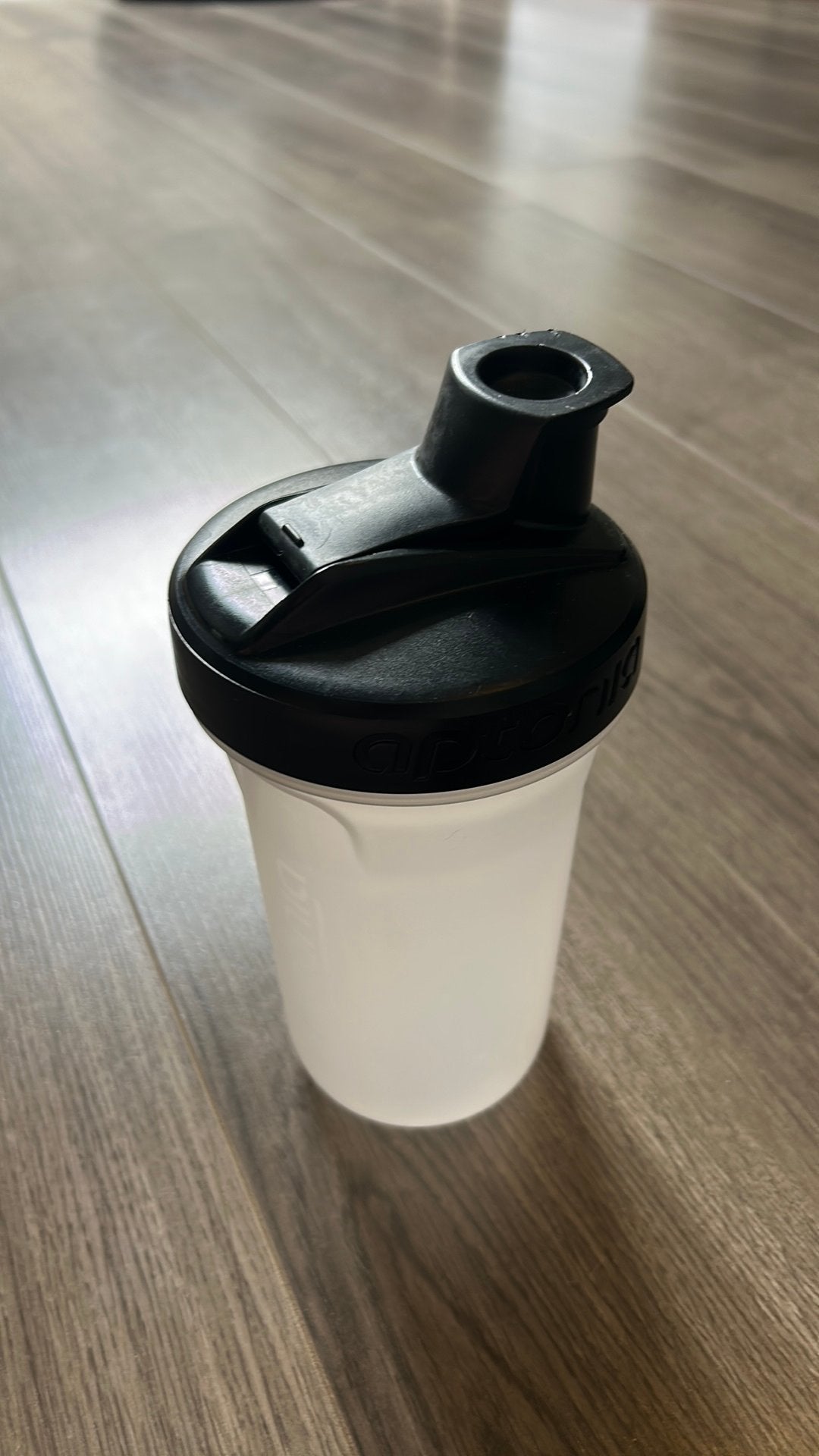 Shaker 600ml, Ophalen of Verzenden, Zo goed als nieuw