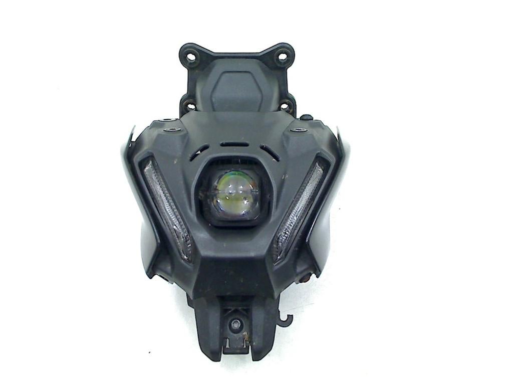 Koplamp Yamaha MT 09 2021-2023 (MT09 B7N) 2023 B7N843000000, Yamaha Motor Europe N.V., Gebruikt, Customersupport@yamaha-motor.co.uk