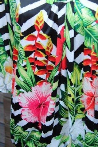 Blouson zwart/ groen/ roze Iz Naiz mt 2 (M) Vaste prijs OPR, Maat 38/40 (M), Meerkleurig, Iz Naiz, Ophalen of Verzenden