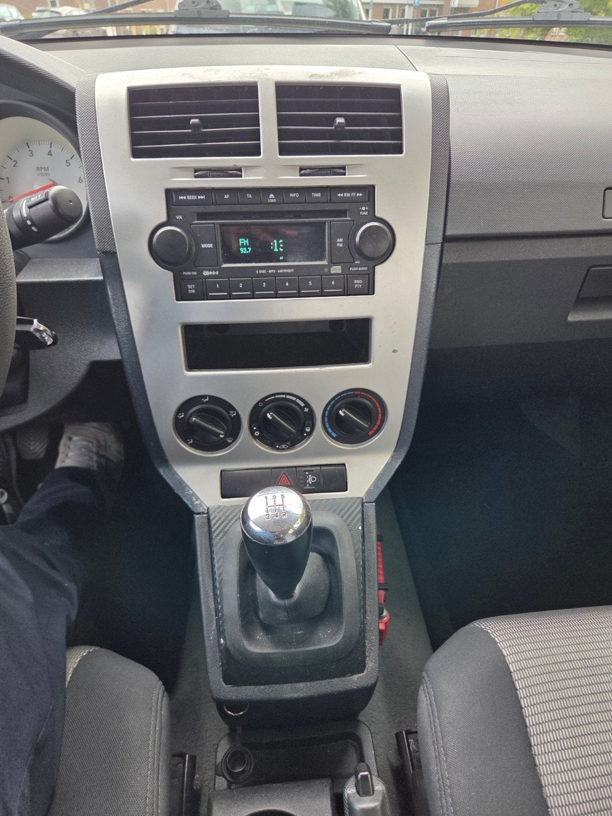 Dodge Caliber 1.8 2007 Zwart, Auto's, Voorwielaandrijving, 450 kg, 1295 kg, Zwart