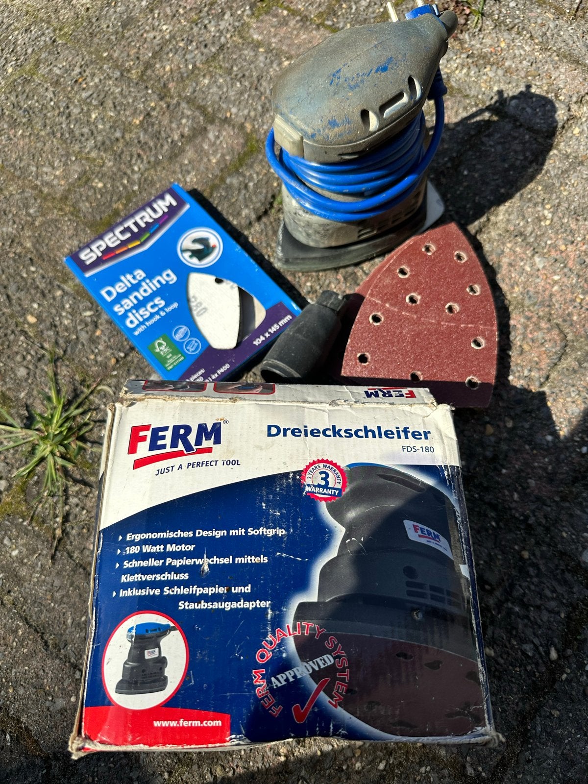 Ferm FDS-180 Deltaschuurmachine met accessoires, Ophalen of Verzenden, Gebruikt, Minder dan 600 watt, Overige typen