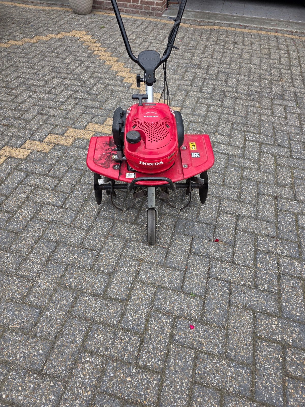Tuinfrees, Ophalen, Zo goed als nieuw